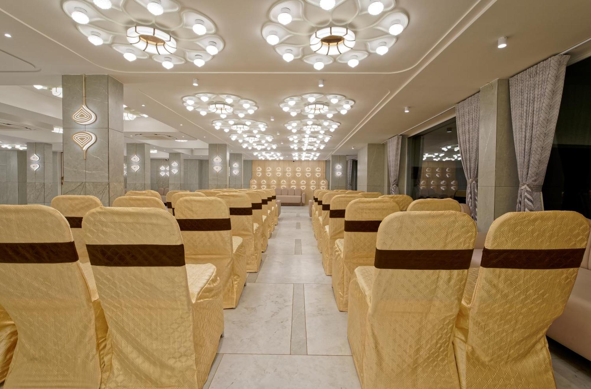 Exora Inn Ahmedabad Exterior photo